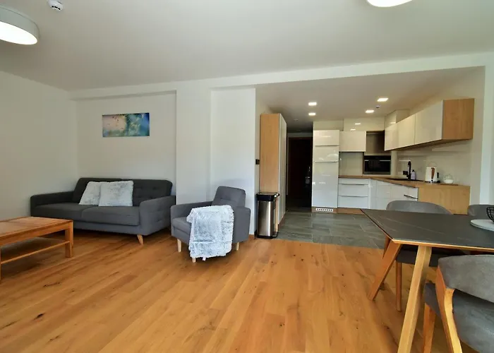 Apartments With Mountain Views